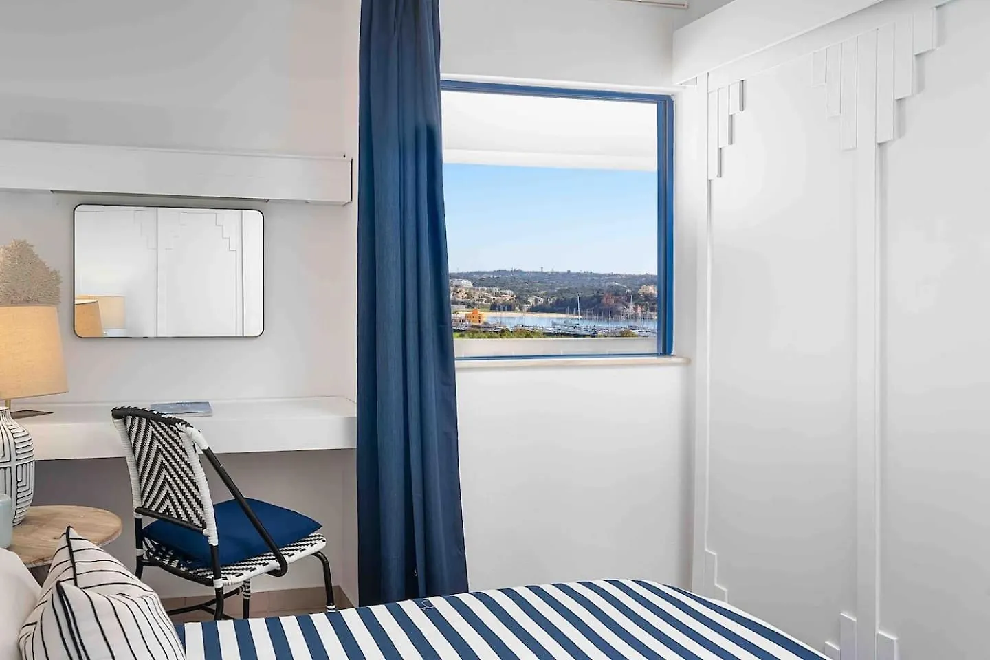Stylish Apartment With View Praia Da Rocha Portimao
